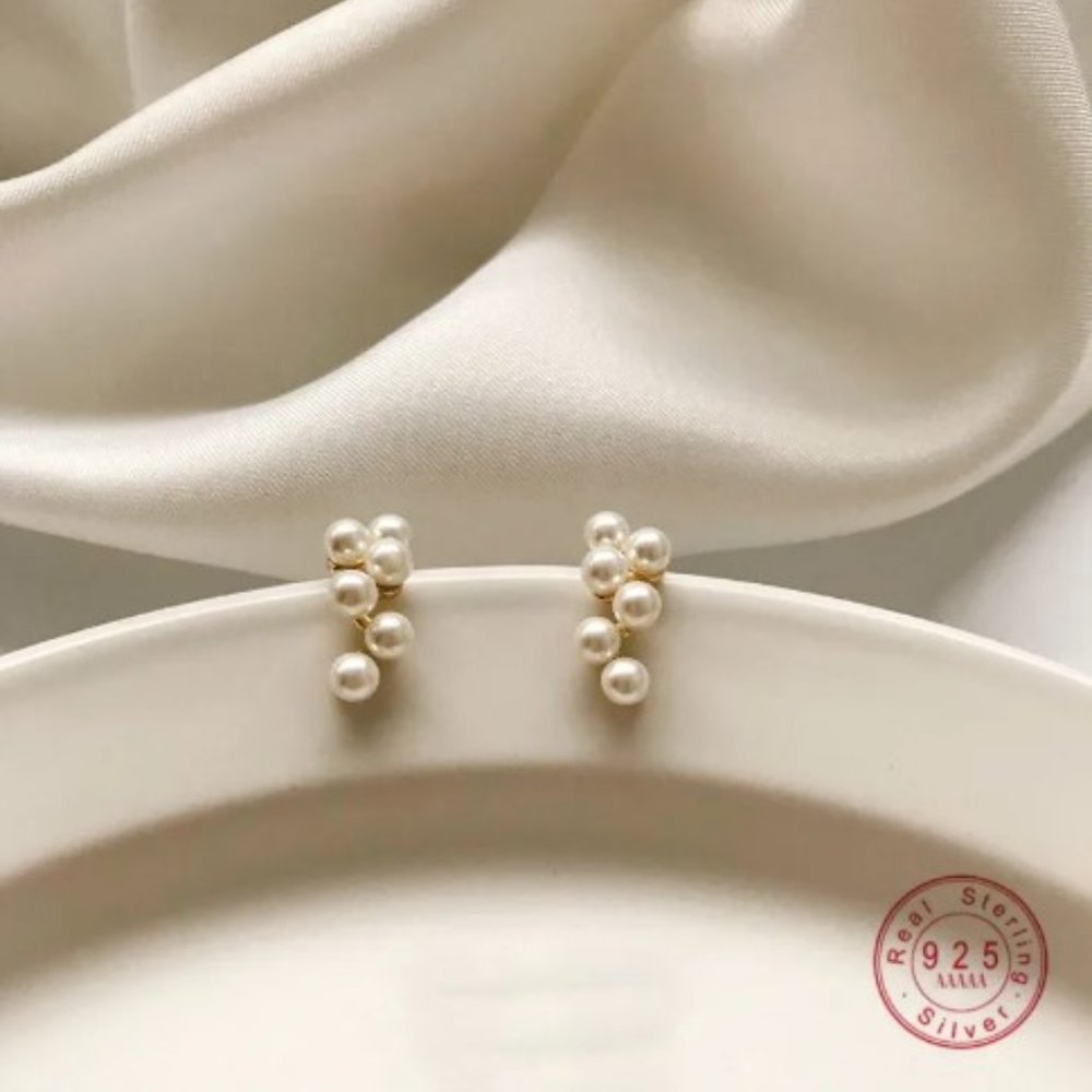 Sterling Silver, gold plated pearl earrings